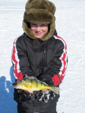2011 Glimmerglass ice fishing 011