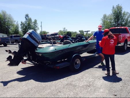 ariana-london-lake-champlain-steward-completes-a-boater-survey-on-her-tablet-computer-at-the-great-chazy-boat-launch-in-2015-meg-philips-state-parks