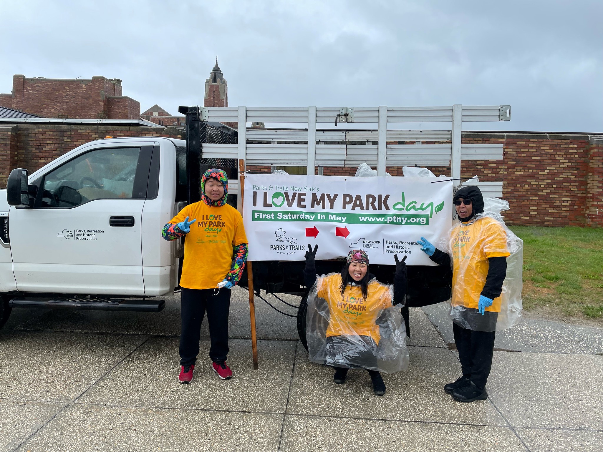 Park Volunteers | New York State Parks and Historic Sites Blog